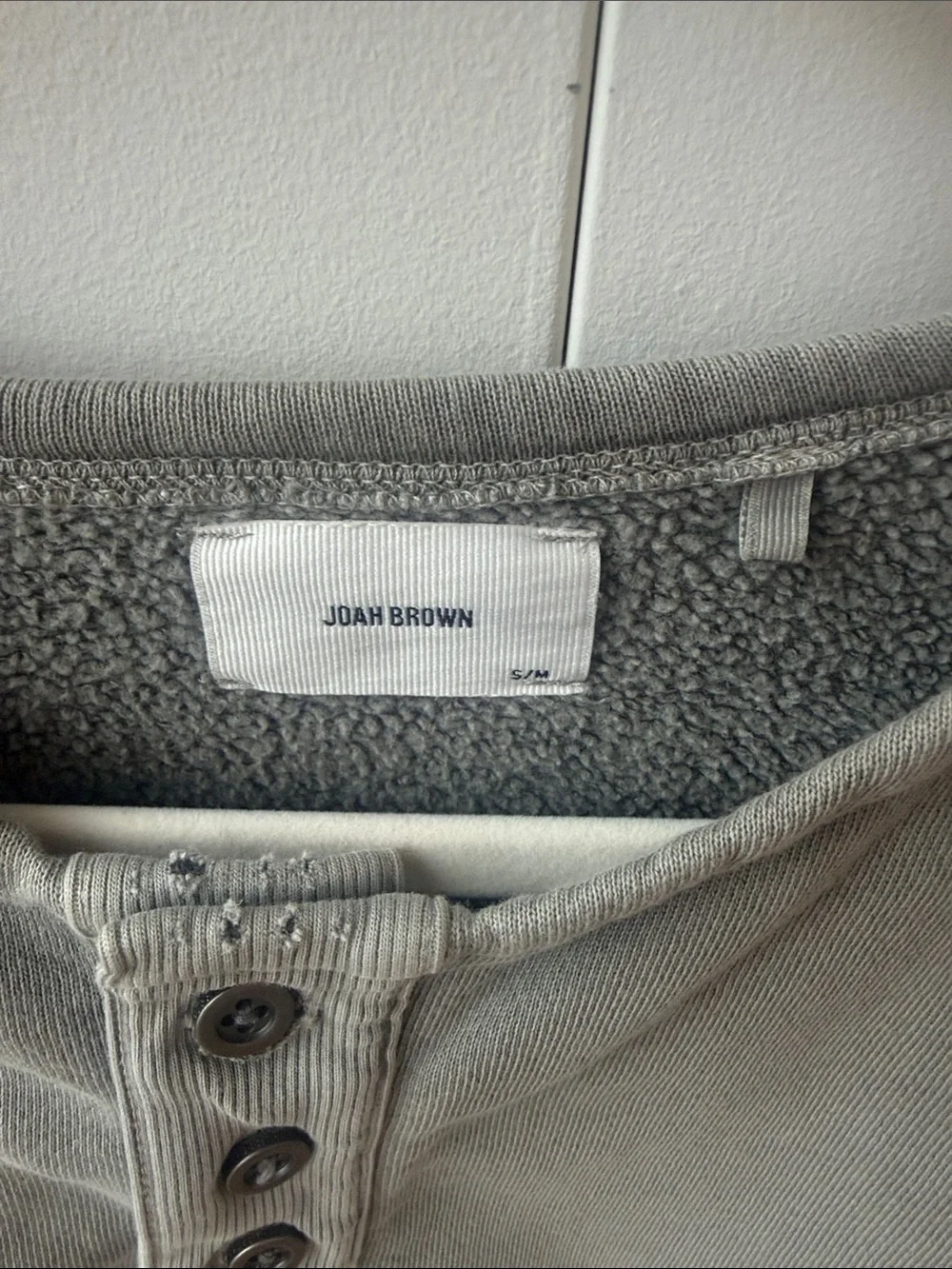 Joah Brown Cropped Henley Sweatshirt in Olive Gray